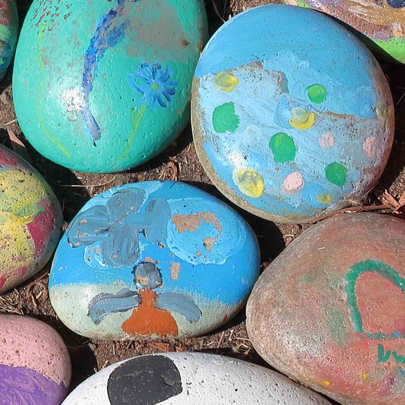 Kids Rock Painting at the T or C Rock & Gem Show